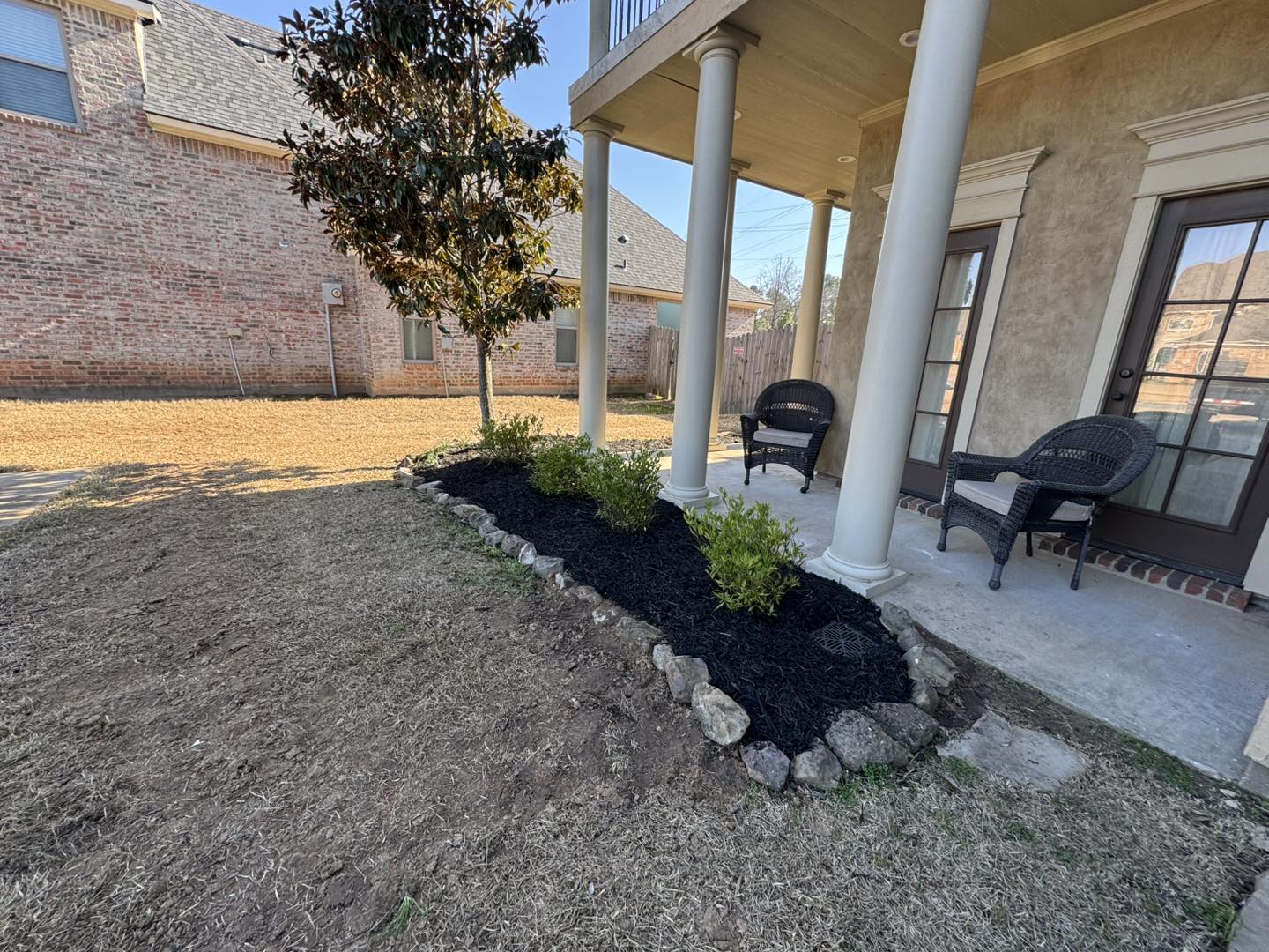 landscape flower bed services in Shreveport